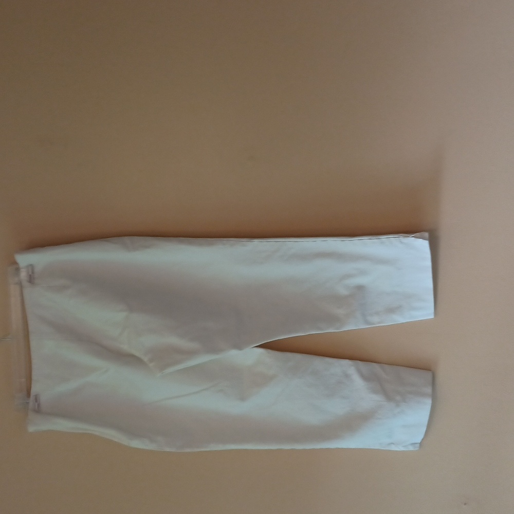 Boston Proper Crisp White Capri Pants, Sz 10 - Picture 4 of 6